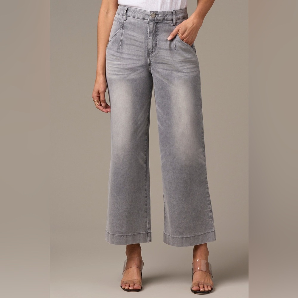 Wit & Wisdom Light Gray Wide-Leg Jeans